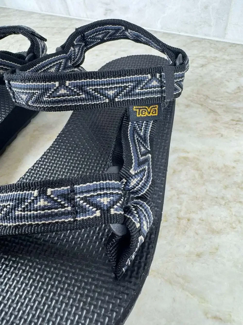 Teva Original Universal Kids K3 Sport Sandals Black Gray Geometric Hook & Loop